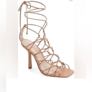 Schutz Heyde Shoe, size 35.